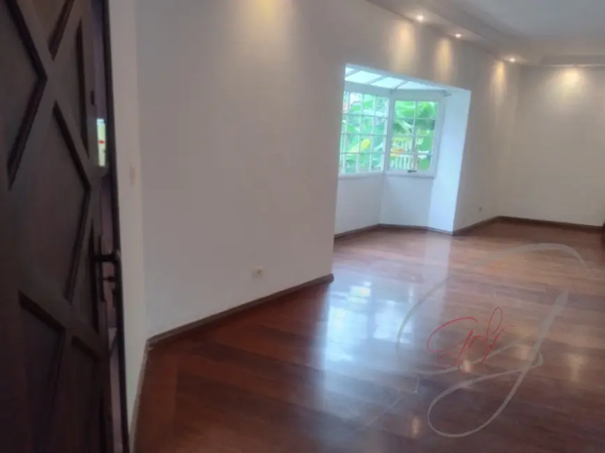 Foto 3 de Casa com 3 quartos à venda, 340m2 em Parque dos Príncipes, São Paulo - SP