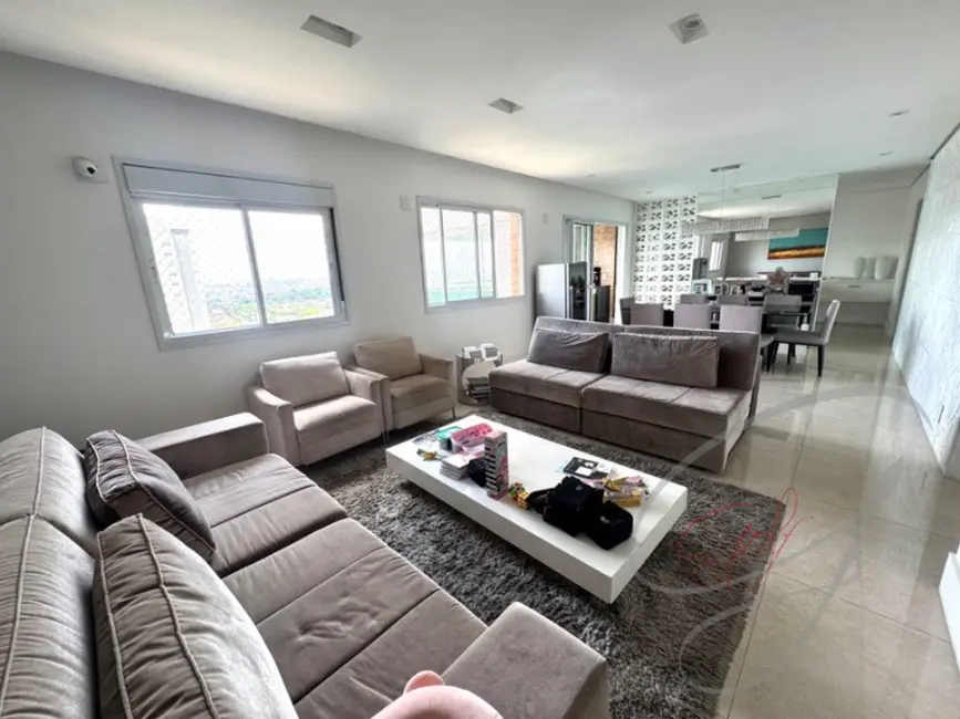 Foto 1 de Apartamento com 3 quartos à venda, 194m2 em Osasco - SP