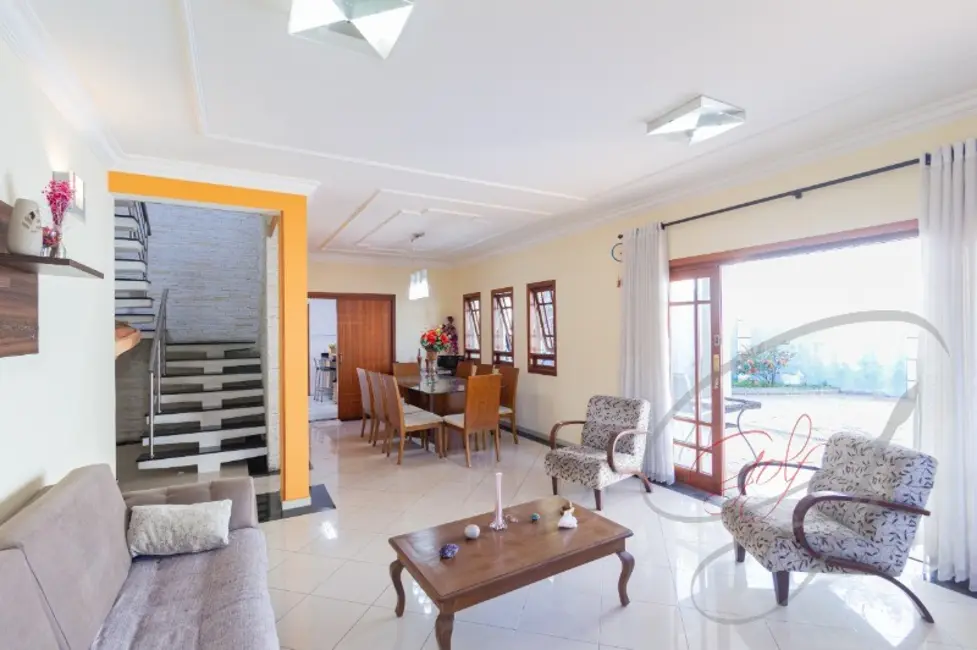 Casa com 4 quartos à venda, 315m2 em City Bussocaba, Osasco - SP - imagem 1 Foto 1 de Casa com 4 quartos à venda, 315m2 em City Bussocaba, Osasco - SP