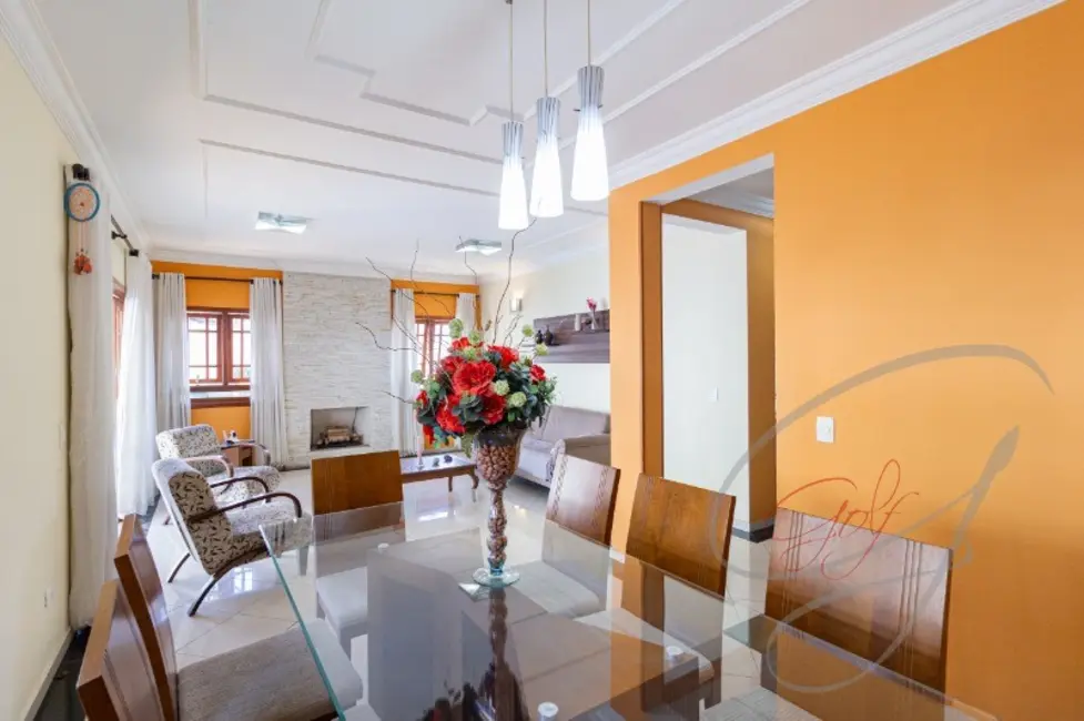 Casa com 4 quartos à venda, 315m2 em City Bussocaba, Osasco - SP - imagem 4 Foto 4 de Casa com 4 quartos à venda, 315m2 em City Bussocaba, Osasco - SP