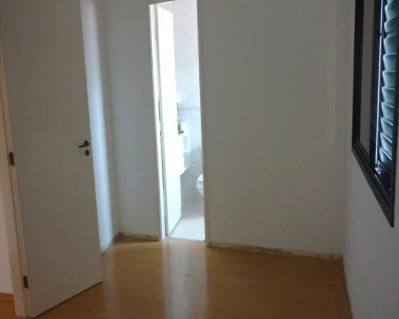 Casa de Condomínio com 3 quartos para alugar, 120m2 em Vila São Francisco, São Paulo - SP - imagem 6 Foto 6 de Casa de Condomínio com 3 quartos para alugar, 120m2 em Vila São Francisco, São Paulo - SP