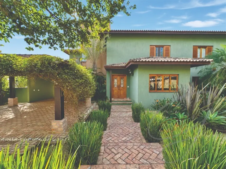 Casa de Condomínio com 4 quartos à venda, 620m2 em Granja Viana, Carapicuiba - SP - imagem 3 Foto 3 de Casa de Condomínio com 4 quartos à venda, 620m2 em Granja Viana, Carapicuiba - SP