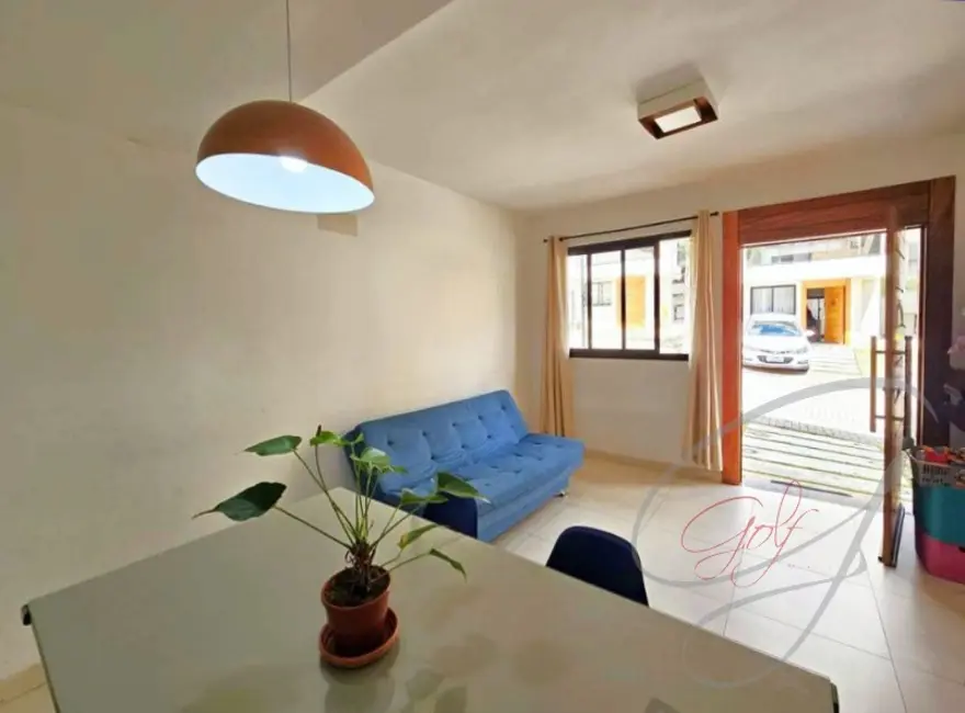 Foto 2 de Casa de Condomínio com 3 quartos à venda, 150m2 em Granja Viana, Cotia - SP