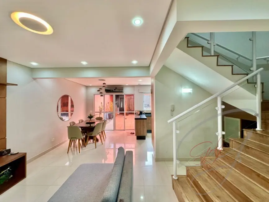 Foto 3 de Casa de Condomínio com 3 quartos à venda, 97m2 em Granja Viana, Cotia - SP