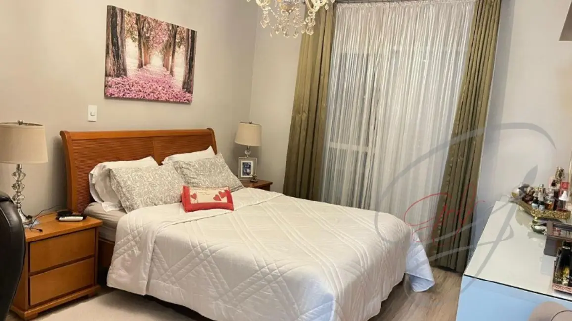 Foto 7 de Casa com 3 quartos à venda, 232m2 em Umuarama, Osasco - SP