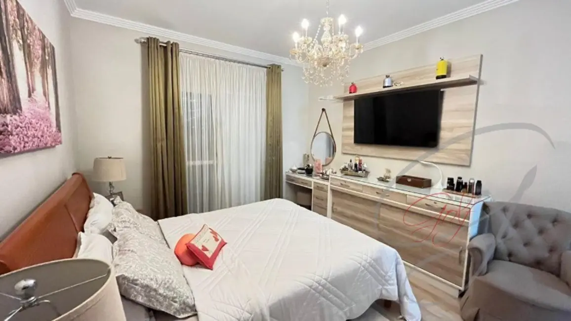 Foto 9 de Casa com 3 quartos à venda, 232m2 em Umuarama, Osasco - SP