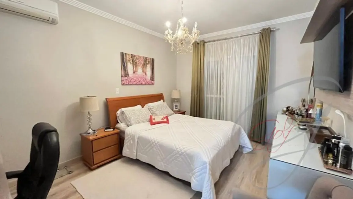 Foto 8 de Casa com 3 quartos à venda, 232m2 em Umuarama, Osasco - SP