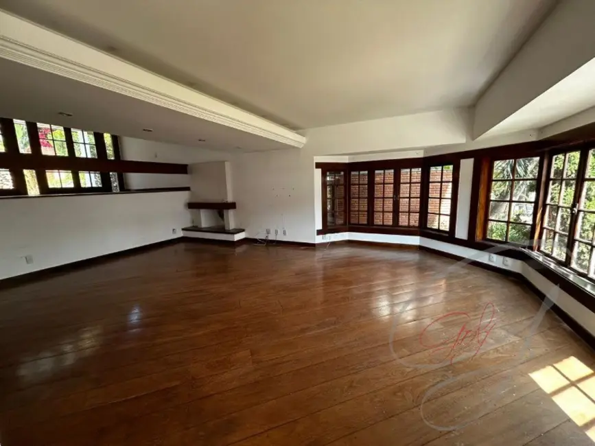 Casa de Condomínio com 4 quartos à venda, 360m2 em Alphaville, Santana De Parnaiba - SP - imagem 2 Foto 2 de Casa de Condomínio com 4 quartos à venda, 360m2 em Alphaville, Santana De Parnaiba - SP