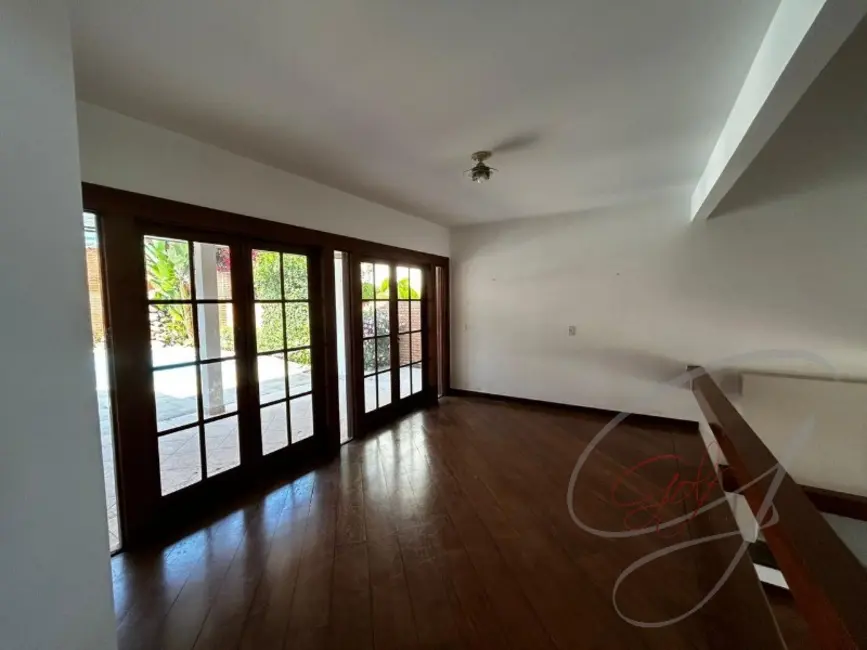 Casa de Condomínio com 4 quartos à venda, 360m2 em Alphaville, Santana De Parnaiba - SP - imagem 5 Foto 5 de Casa de Condomínio com 4 quartos à venda, 360m2 em Alphaville, Santana De Parnaiba - SP