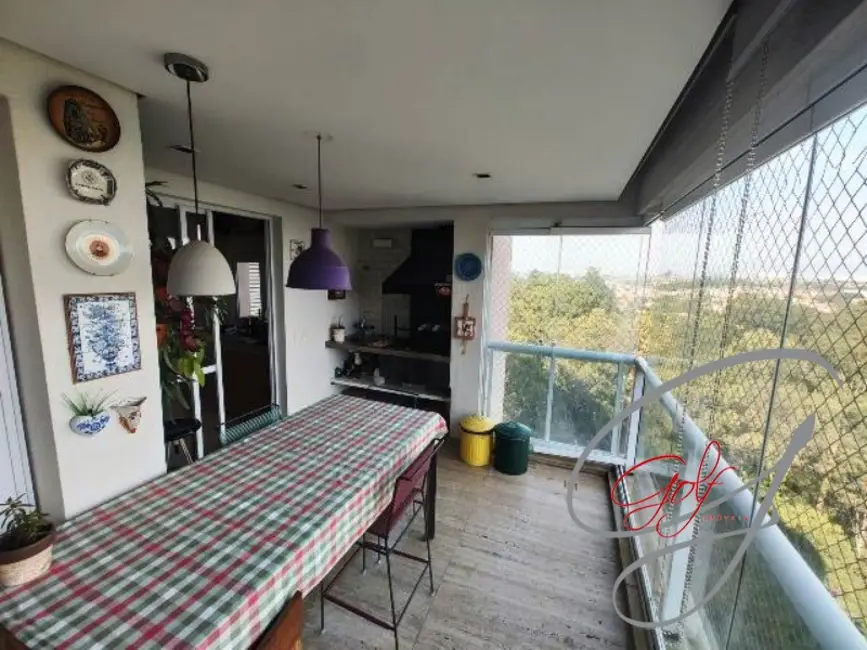 Apartamento com 3 quartos à venda, 187m2 em Osasco - SP - imagem 8 Foto 8 de Apartamento com 3 quartos à venda, 187m2 em Osasco - SP