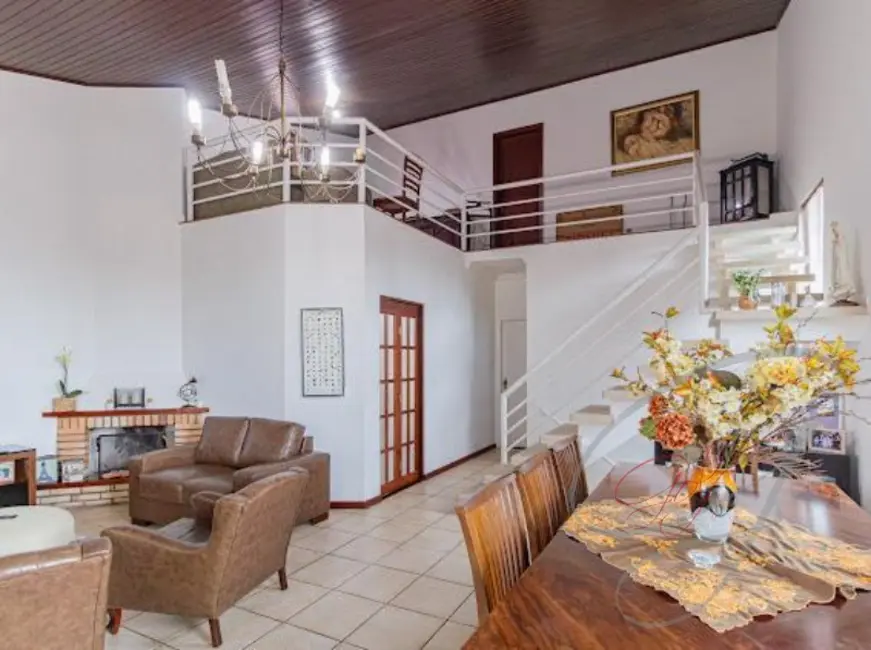 Foto 1 de Casa com 4 quartos à venda, 223m2 em Adalgisa, Osasco - SP