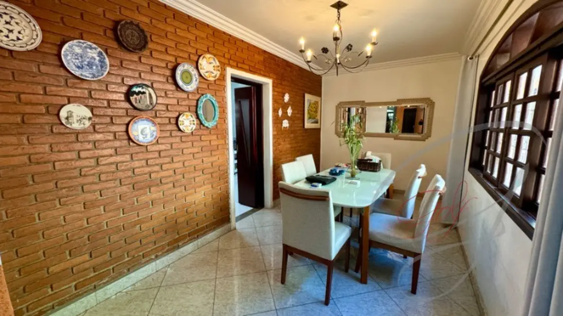 Foto 2 de Casa com 4 quartos à venda, 349m2 em Adalgisa, Osasco - SP