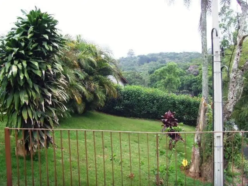 Casa com 3 quartos à venda, 230m2 em Olaria, Itapecerica Da Serra - SP - imagem 9 Foto 9 de Casa com 3 quartos à venda, 230m2 em Olaria, Itapecerica Da Serra - SP