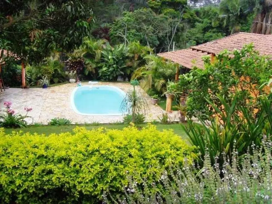 Casa com 3 quartos à venda, 230m2 em Olaria, Itapecerica Da Serra - SP - imagem 8 Foto 8 de Casa com 3 quartos à venda, 230m2 em Olaria, Itapecerica Da Serra - SP