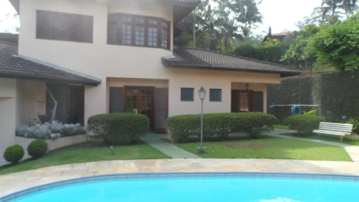 Foto 1 de Casa de Condomínio com 3 quartos à venda e para alugar, 1800m2 em Olaria, Itapecerica Da Serra - SP