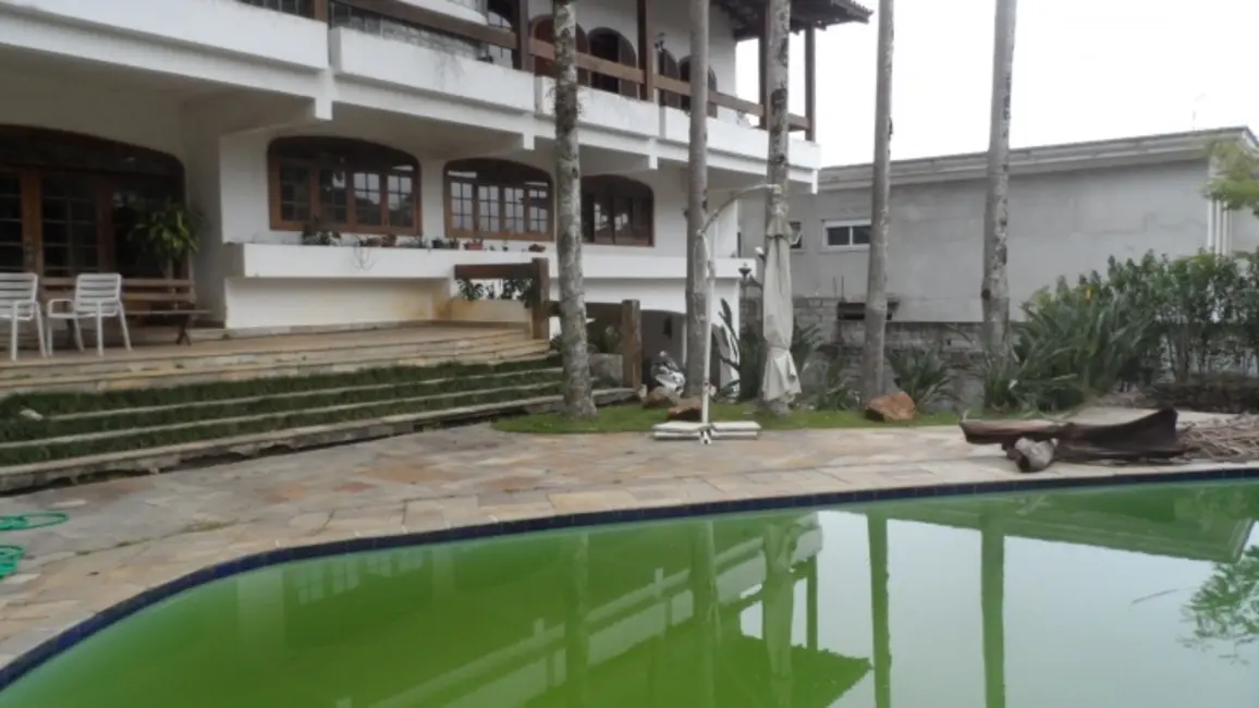 Foto 2 de Casa de Condomínio com 4 quartos à venda, 550m2 em Olaria, Itapecerica Da Serra - SP