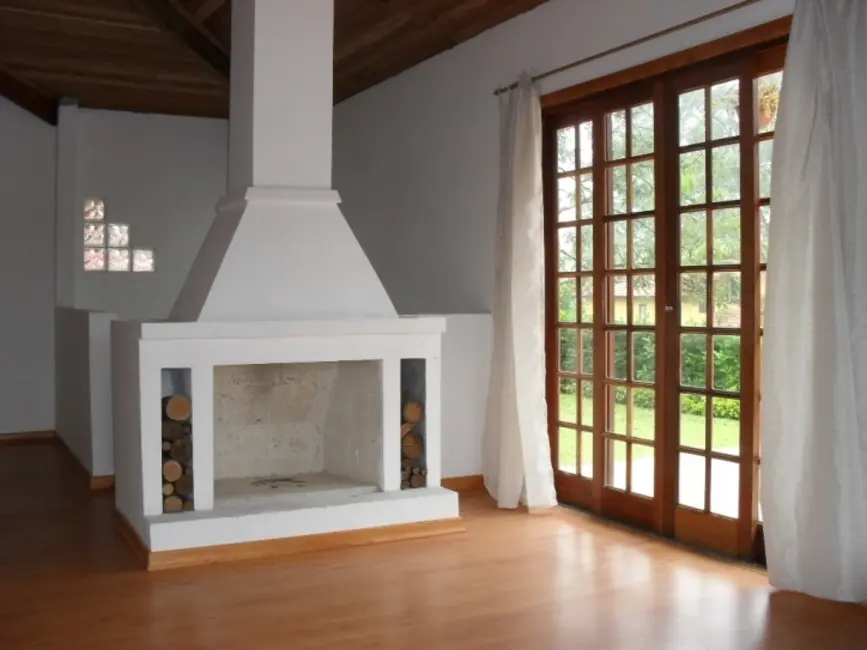 Foto 3 de Casa de Condomínio com 5 quartos à venda e para alugar, 520m2 em Jardim Rosalina, Cotia - SP