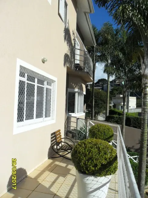 Foto 8 de Casa de Condomínio com 3 quartos à venda, 242m2 em Itapecerica Da Serra - SP