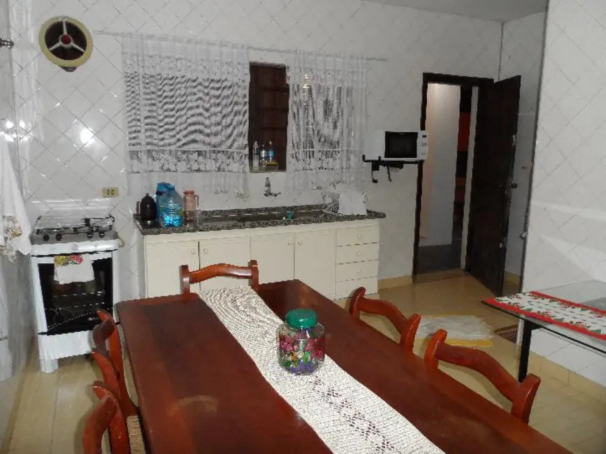 Foto 2 de Casa com 3 quartos à venda, 250m2 em Jardim Paraíso, Itapecerica Da Serra - SP