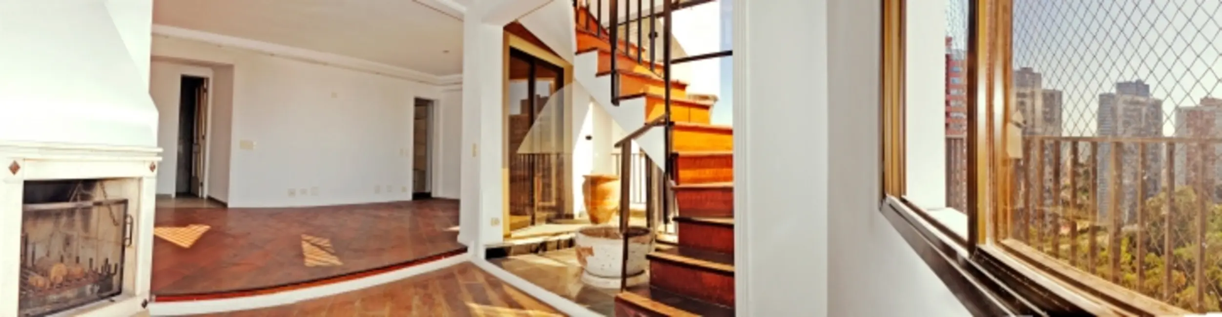 Cobertura com 4 quartos à venda, 574m2 em Interlagos, São Paulo - SP - imagem 4 Foto 4 de Cobertura com 4 quartos à venda, 574m2 em Interlagos, São Paulo - SP