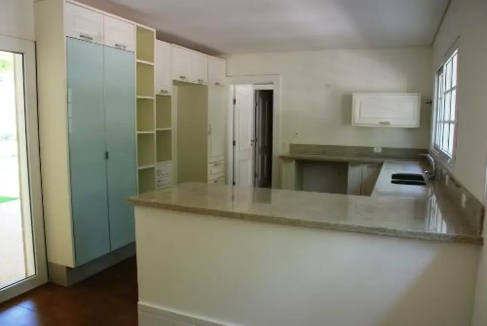 Foto 5 de Casa à venda em Sítio Tamboré Alphaville, Barueri - SP