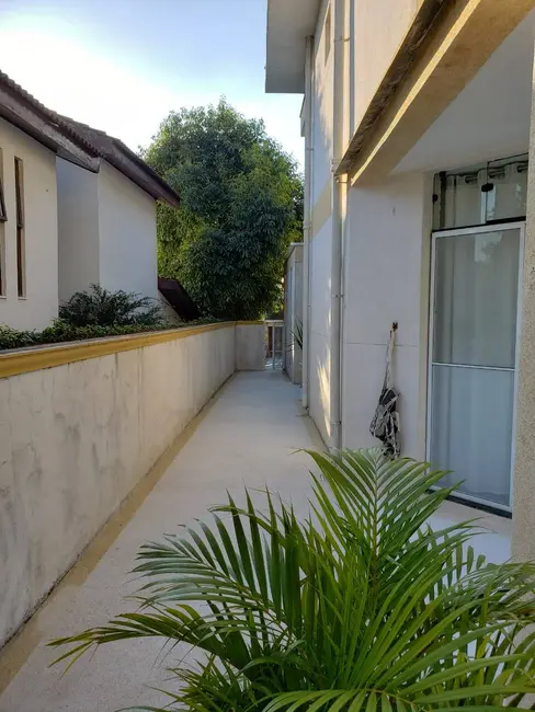 Foto 3 de Casa de Condomínio com 4 quartos para alugar, 300m2 em Alphaville, Santana De Parnaiba - SP