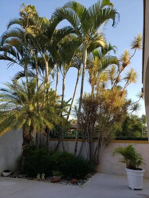 Foto 4 de Casa de Condomínio com 4 quartos para alugar, 300m2 em Alphaville, Santana De Parnaiba - SP