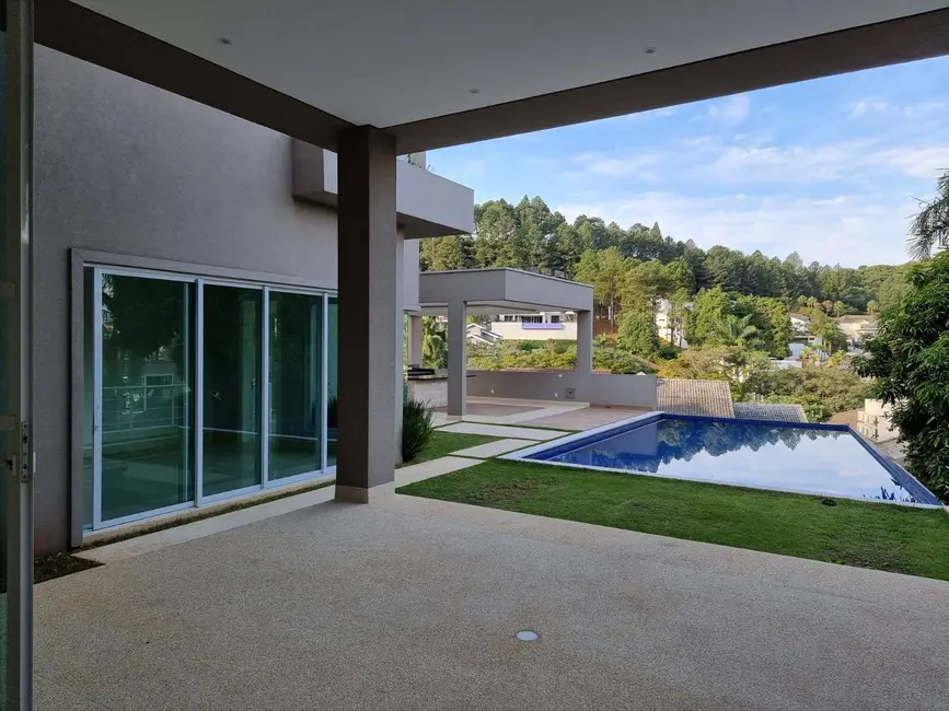 Casa com 6 quartos à venda e para alugar, 730m2 em Alphaville, Santana De Parnaiba - SP - imagem 8 Foto 8 de Casa com 6 quartos à venda e para alugar, 730m2 em Alphaville, Santana De Parnaiba - SP