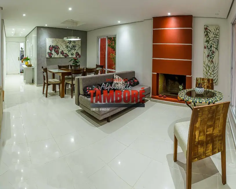 Foto 1 de Casa de Condomínio com 3 quartos à venda, 200m2 em Alphaville, Santana De Parnaiba - SP