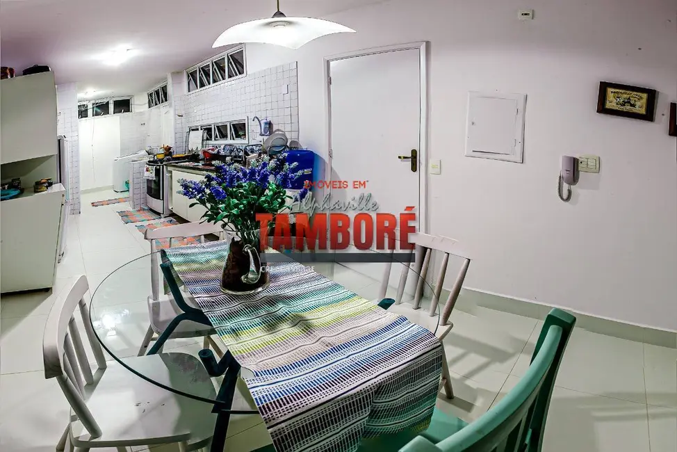 Foto 3 de Casa de Condomínio com 3 quartos à venda, 200m2 em Alphaville, Santana De Parnaiba - SP