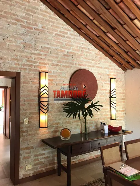 Foto 2 de Casa de Condomínio com 5 quartos à venda e para alugar, 750m2 em Alphaville, Santana De Parnaiba - SP