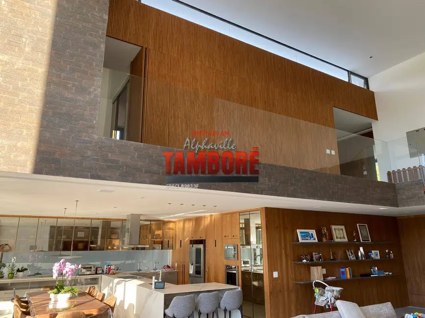 Casa de Condomínio à venda e para alugar, 535m2 em Alphaville Residencial Dois, Barueri - SP - imagem 4 Foto 4 de Casa de Condomínio à venda e para alugar, 535m2 em Alphaville Residencial Dois, Barueri - SP