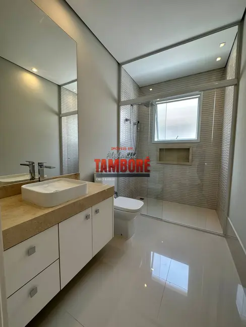 Foto 2 de Casa de Condomínio com 5 quartos à venda e para alugar, 371m2 em Alphaville, Santana De Parnaiba - SP