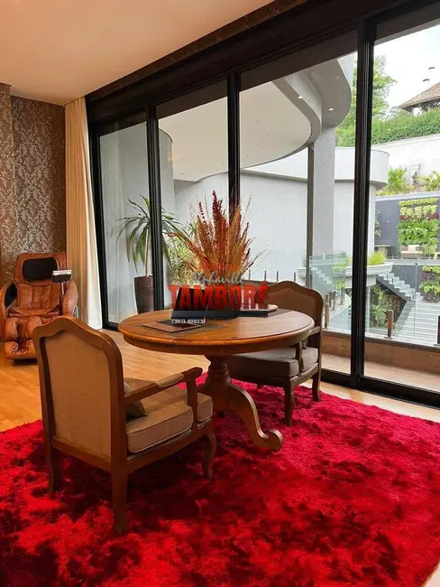 Casa à venda e para alugar em Residencial Tamboré, Barueri - SP - imagem 6 Foto 6 de Casa à venda e para alugar em Residencial Tamboré, Barueri - SP