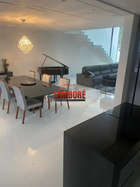 Foto 4 de Casa de Condomínio à venda, 310m2 em Cidade Tamboré, Santana De Parnaiba - SP