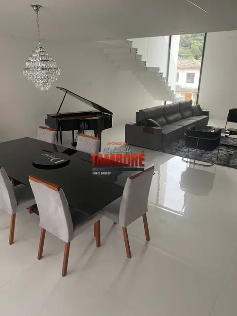 Foto 6 de Casa de Condomínio à venda, 310m2 em Cidade Tamboré, Santana De Parnaiba - SP