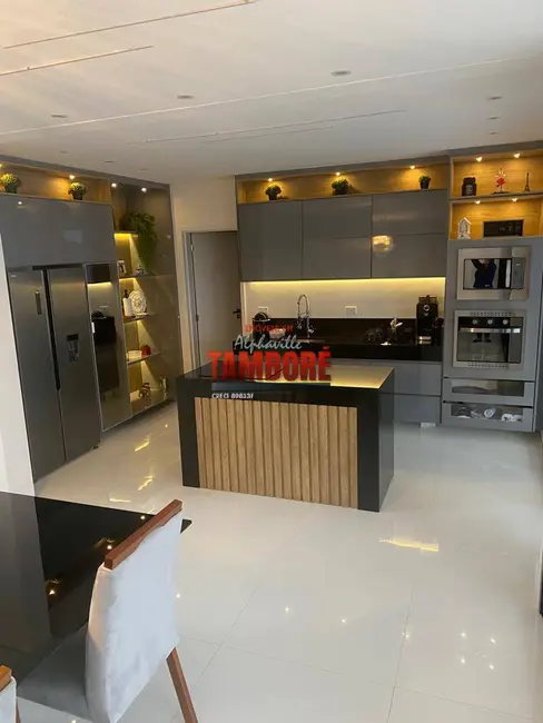 Foto 3 de Casa de Condomínio à venda, 310m2 em Cidade Tamboré, Santana De Parnaiba - SP