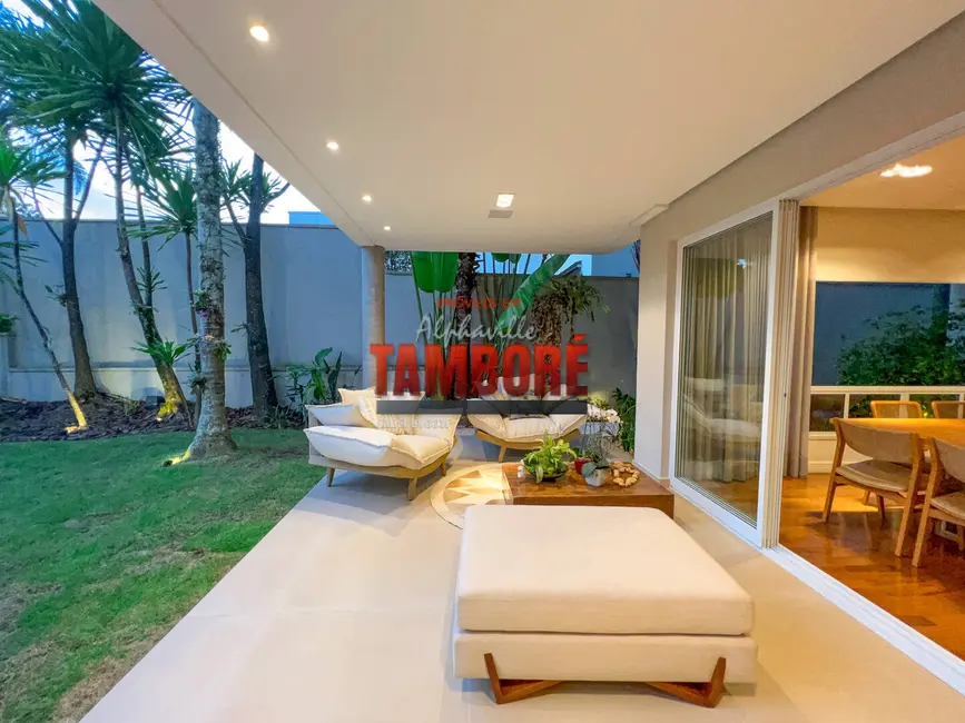 Foto 1 de Casa com 5 quartos à venda e para alugar, 736m2 em Tamboré, Santana De Parnaiba - SP