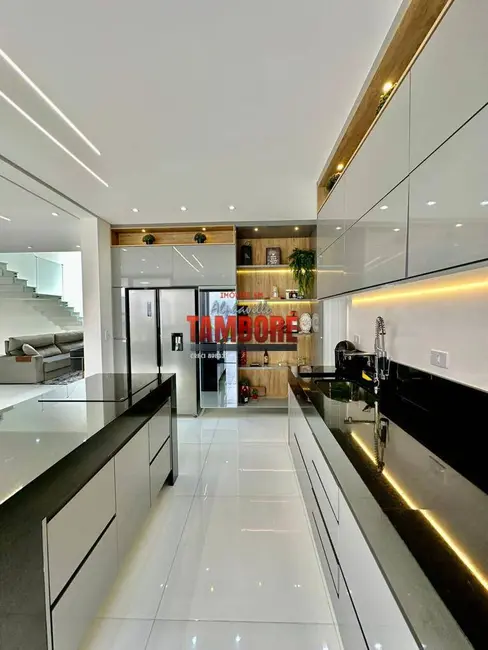 Foto 6 de Casa de Condomínio com 5 quartos à venda e para alugar, 350m2 em Cidade Tamboré, Santana De Parnaiba - SP