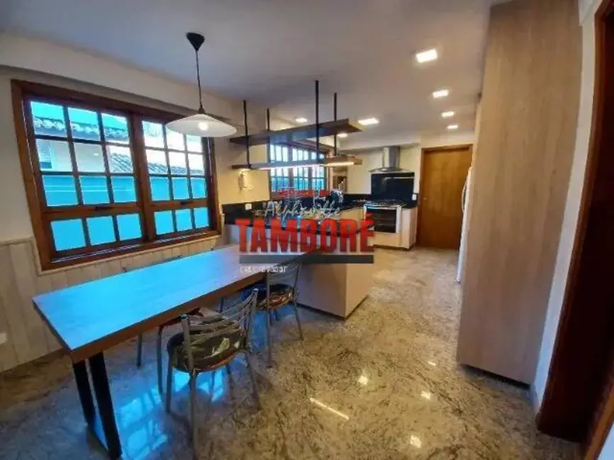 Casa com 4 quartos à venda e para alugar, 320m2 em Alphaville, Santana De Parnaiba - SP - imagem 3 Foto 3 de Casa com 4 quartos à venda e para alugar, 320m2 em Alphaville, Santana De Parnaiba - SP