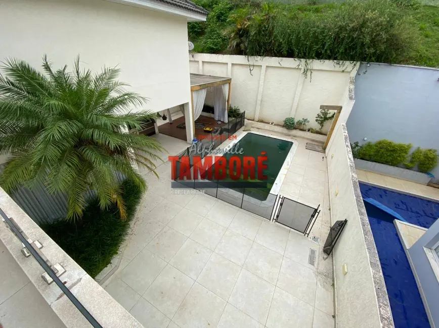 Casa com 5 quartos à venda e para alugar, 585m2 em Alphaville Residencial Plus, Barueri - SP - imagem 3 Foto 3 de Casa com 5 quartos à venda e para alugar, 585m2 em Alphaville Residencial Plus, Barueri - SP