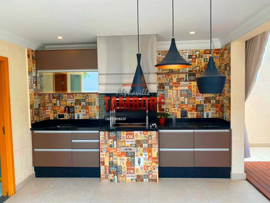 Casa com 5 quartos à venda e para alugar, 585m2 em Alphaville Residencial Plus, Barueri - SP - imagem 5 Foto 5 de Casa com 5 quartos à venda e para alugar, 585m2 em Alphaville Residencial Plus, Barueri - SP