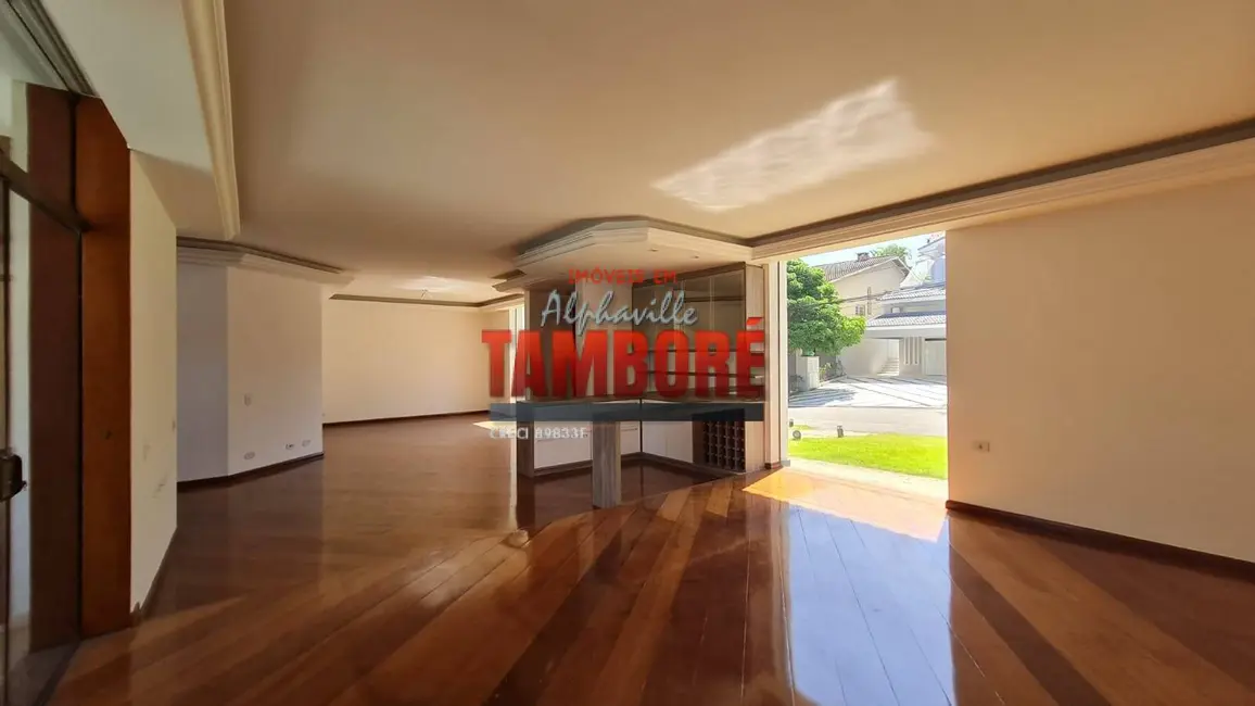 Casa com 5 quartos à venda e para alugar, 620m2 em Alphaville, Santana De Parnaiba - SP - imagem 9 Foto 9 de Casa com 5 quartos à venda e para alugar, 620m2 em Alphaville, Santana De Parnaiba - SP
