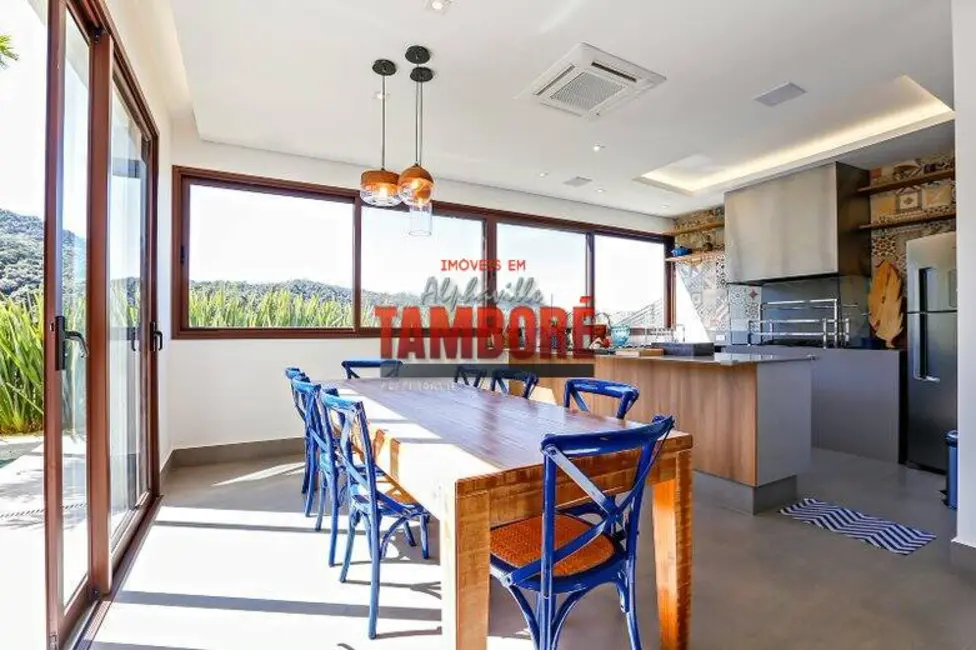 Casa com 5 quartos à venda, 520m2 em Tamboré, Santana De Parnaiba - SP - imagem 8 Foto 8 de Casa com 5 quartos à venda, 520m2 em Tamboré, Santana De Parnaiba - SP