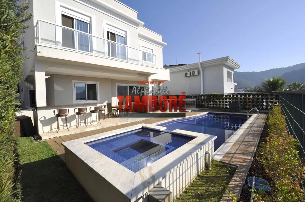 Casa com 5 quartos à venda e para alugar, 420m2 em Tamboré, Santana De Parnaiba - SP - imagem 3 Foto 3 de Casa com 5 quartos à venda e para alugar, 420m2 em Tamboré, Santana De Parnaiba - SP