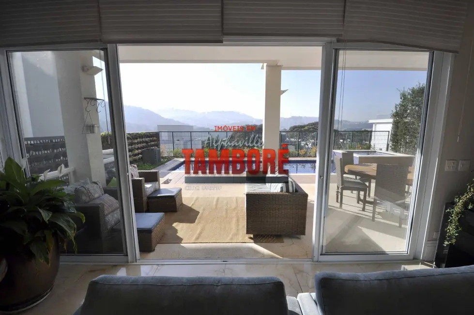 Casa com 5 quartos à venda e para alugar, 420m2 em Tamboré, Santana De Parnaiba - SP - imagem 7 Foto 7 de Casa com 5 quartos à venda e para alugar, 420m2 em Tamboré, Santana De Parnaiba - SP