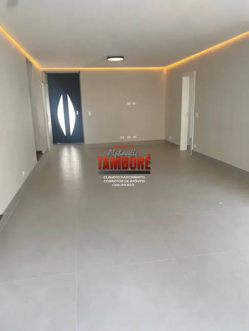 Foto 3 de Casa de Condomínio à venda, 257m2 em Barueri - SP