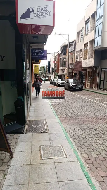 Foto 1 de Sala Comercial para alugar, 100m2 em Condomínio Centro Comercial Alphaville, Barueri - SP