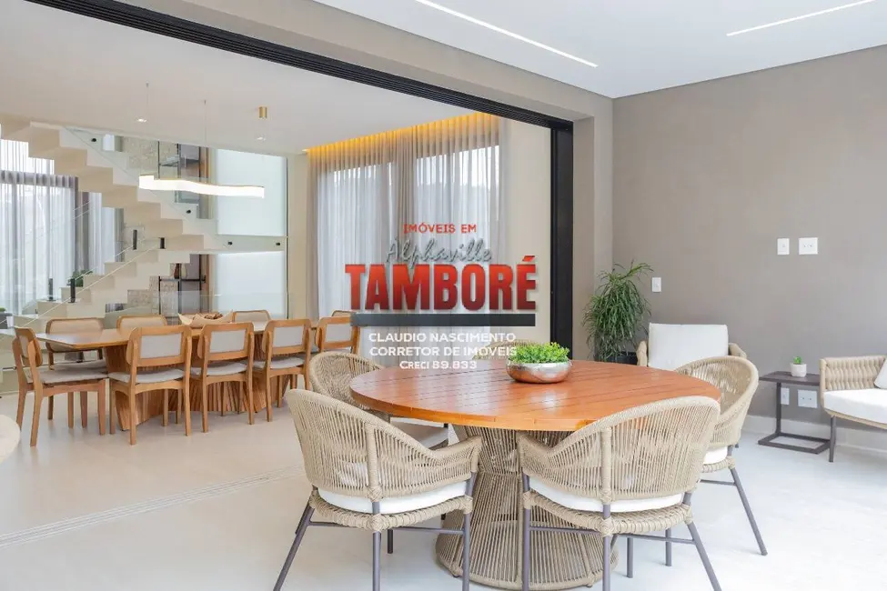 Casa com 5 quartos à venda, 370m2 em Alphaville, Santana De Parnaiba - SP - imagem 6 Foto 6 de Casa com 5 quartos à venda, 370m2 em Alphaville, Santana De Parnaiba - SP