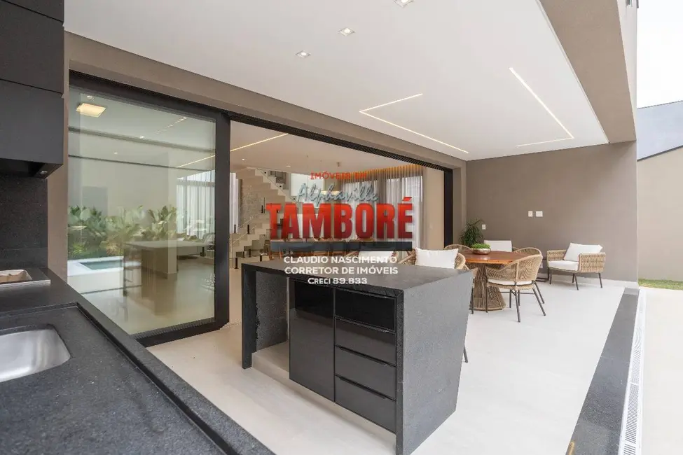 Casa com 5 quartos à venda, 370m2 em Alphaville, Santana De Parnaiba - SP - imagem 9 Foto 9 de Casa com 5 quartos à venda, 370m2 em Alphaville, Santana De Parnaiba - SP